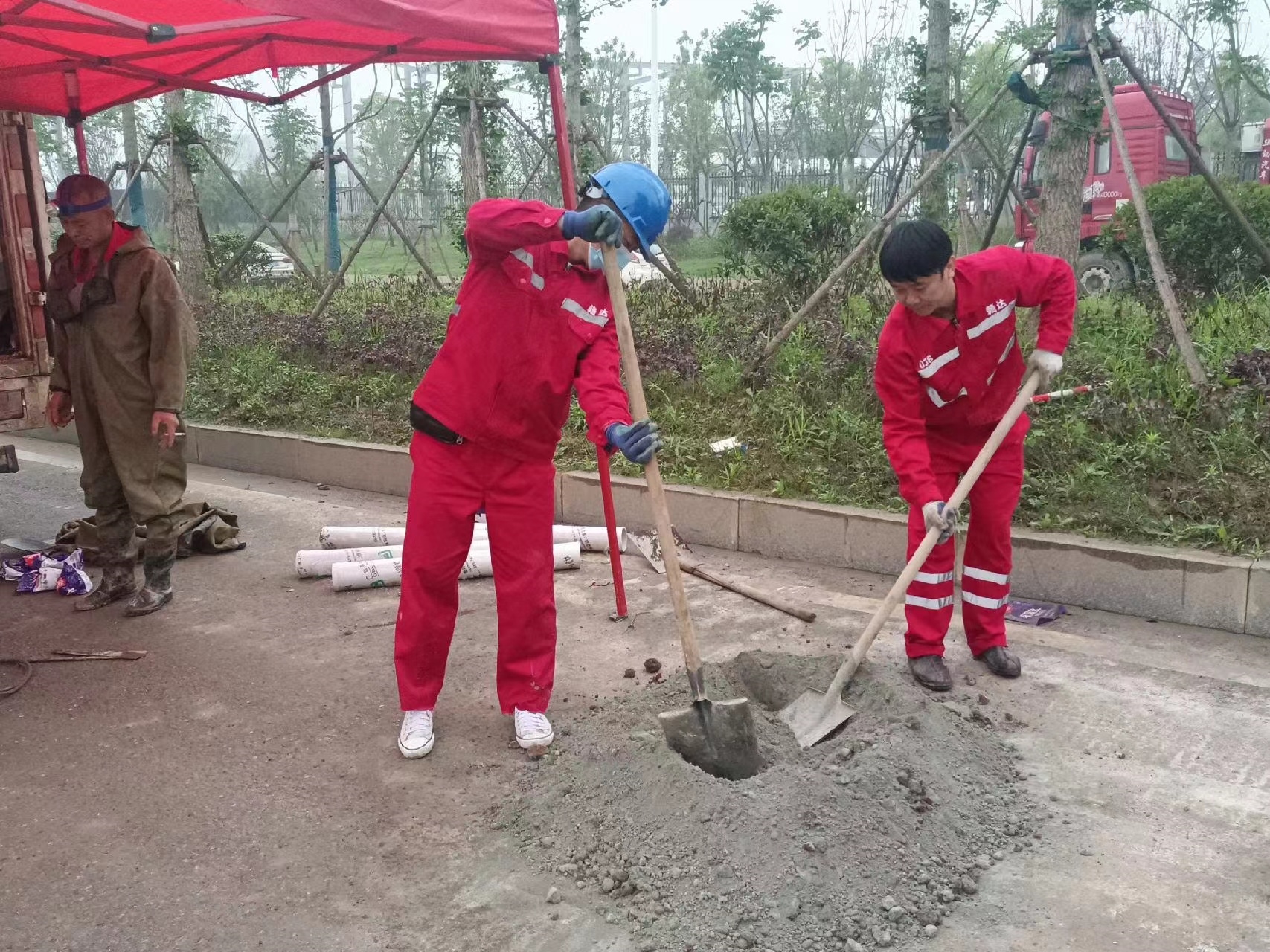 城区管道疏通哪家好】及时进行市政管道清淤